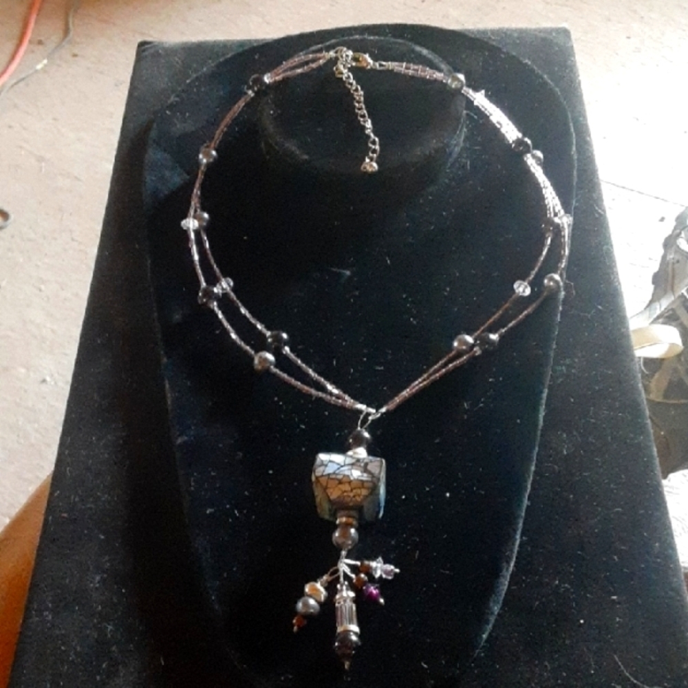 Elegant Black and Purple Beaded Necklace